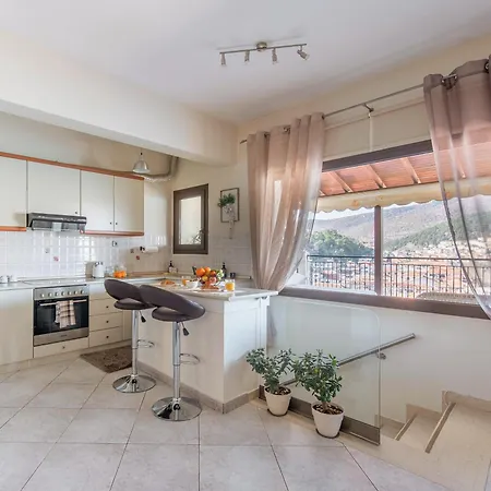 Lakeview Balcony In Daire *